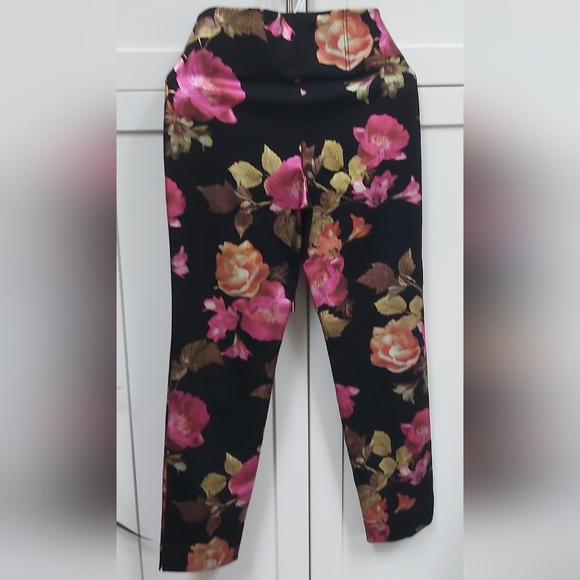 Nygard Luxe Slims dress pants - Picture 5 of 7